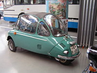 Heinkel Kabinenroller Type 408 B-1 (1957) (prise a Munich, 2014) (1)